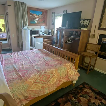 Beds By The Bridge-2